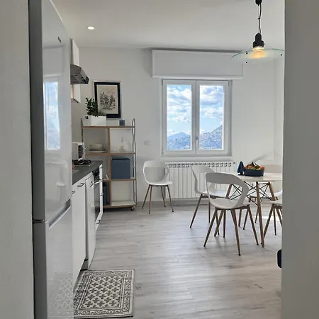 Breva E Tivan By World 布里维奥