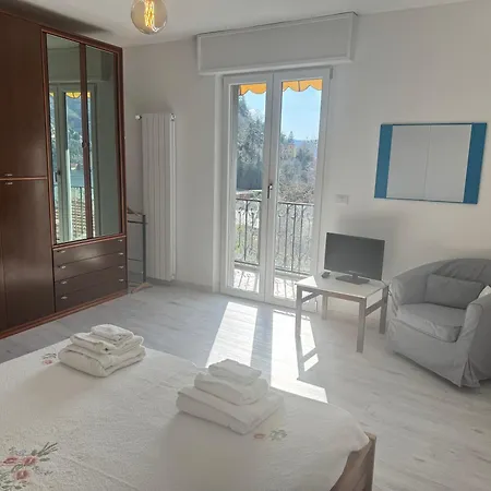 Breva E Tivan By World * 布里维奥