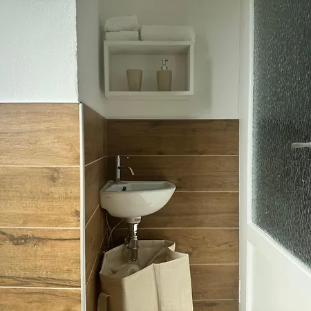 公寓 Breva E Tivan By World *