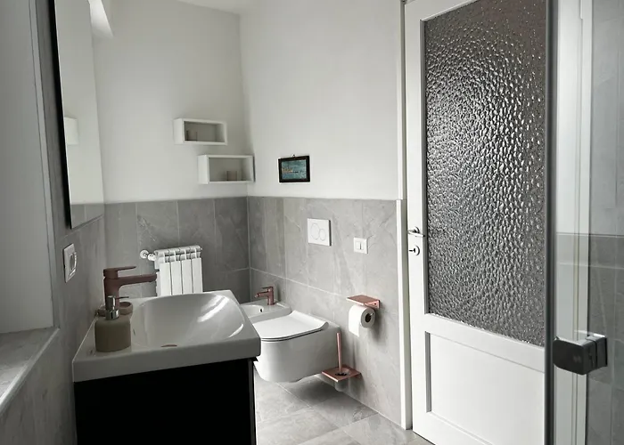 Breva E Tivan By World